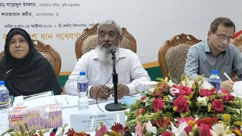 মন্ত্রিপরিষদ সচিব খন্দকার আনোয়ারুল ইসলাম