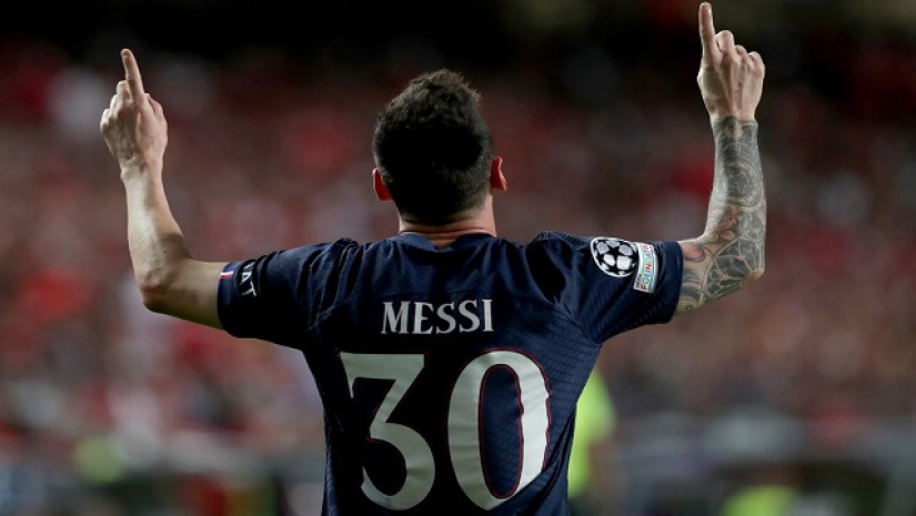 নতুন বিশ্বরেকর্ড গড়েছেন লিওনেল মেসি