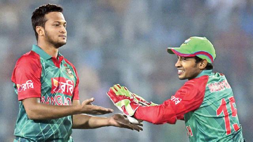 সাকিব-মুশফিক