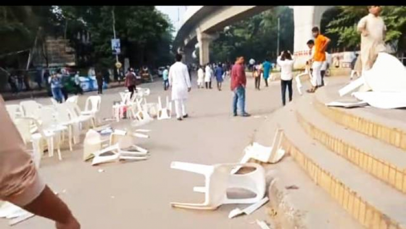হামলায় সমাবেশও পণ্ড হয়ে গেছে