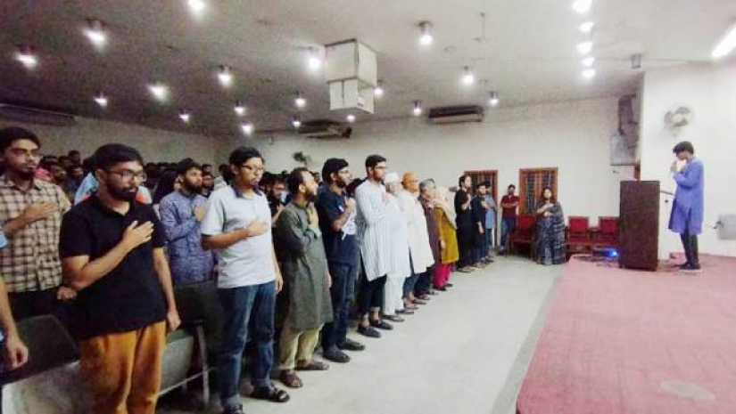 অন্যায়-অবিচার-বৈষম্যের বিরুদ্ধে বুয়েট শিক্ষার্থীদের শপথ