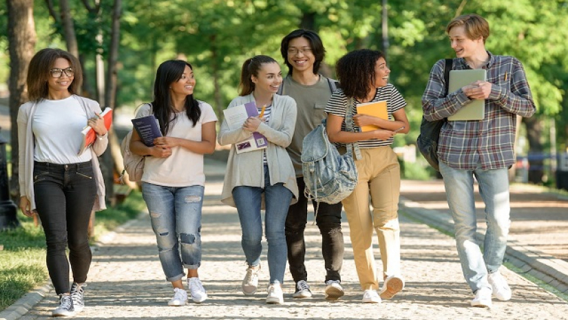 বিদেশি শিক্ষার্থী