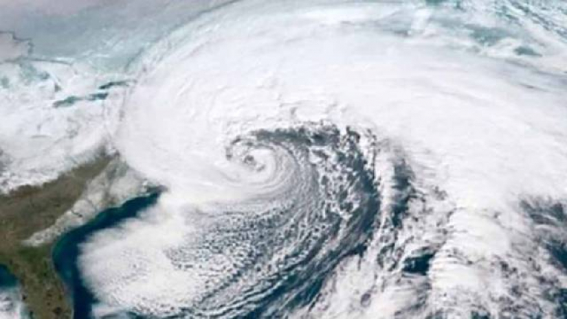 সমুদ্রে সুপার সাইক্লোন