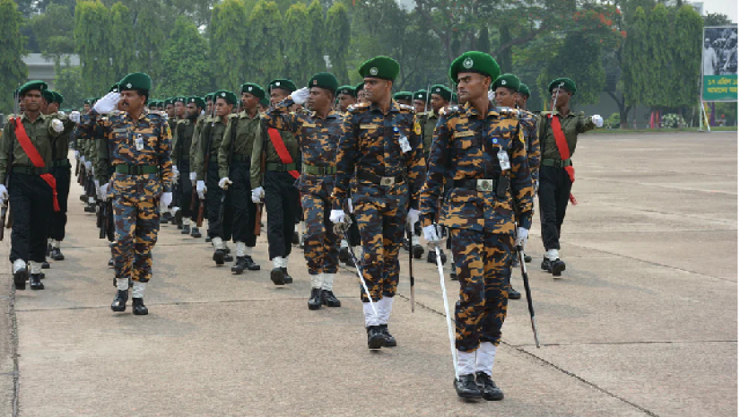 প্রতিরক্ষা বাহিনীতে ৩৫৬ পদে নিয়োগ