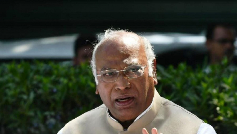 ভারতীয় জাতীয় কংগ্রেসের নতুন সভাপতি মল্লিকার্জুন খাড়গে