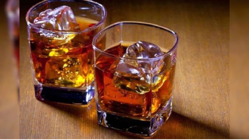 ভারতে মদের পার্টিতে গিয়ে বাংলাদেশি গ্রেপ্তার