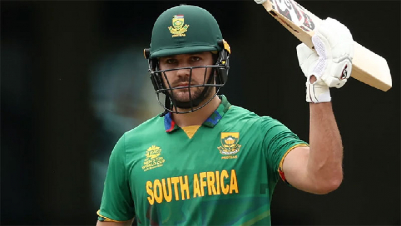 রুশোর সেঞ্চুরিতে টাইগারদের বড় লক্ষ্য বেঁধে দিল প্রোটিয়ারা