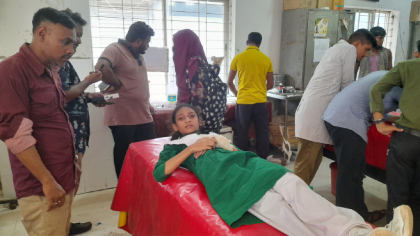 আহত শিক্ষার্থী জান্নাতী মায়মুনা নিহারীকা