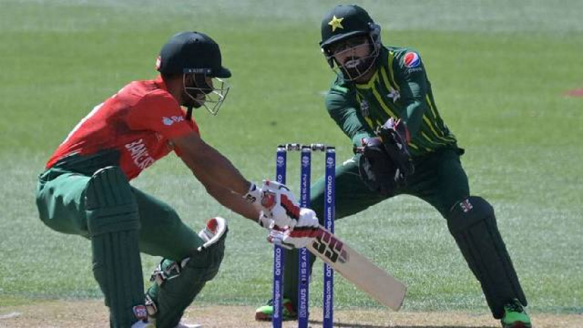 মিডল অর্ডারের লজ্জাজনক ব্যাটিং, ১২৭ রানে থামলো বাংলাদেশ