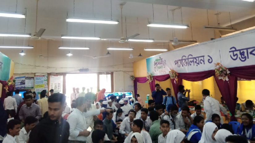 ফেনীতে ডিজিটাল উদ্ভাবনী মেলা