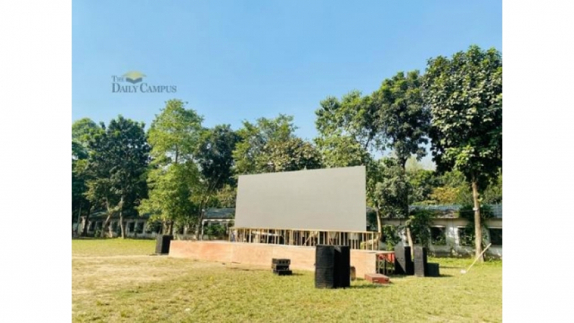 মুহসীন হলের মাঠেও দেখানো হবে বড় পর্দায়য় খেলা