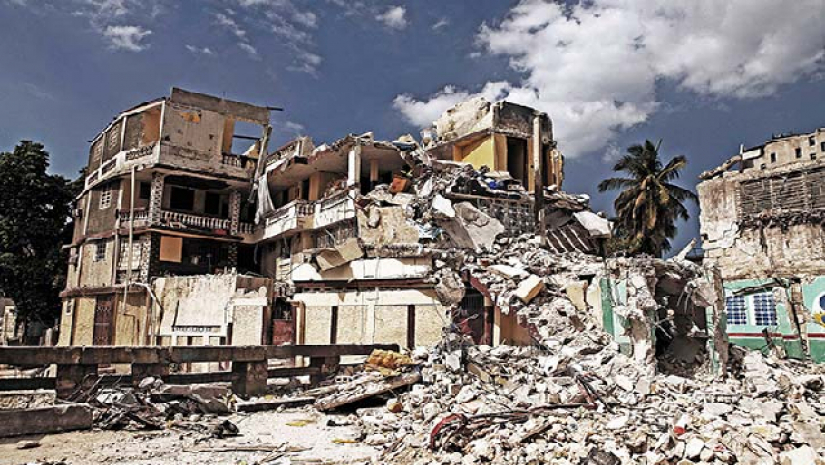 ইন্দোনেশিয়ায় ভয়াবহ ভূমিকম্প, নিহত ৪৪