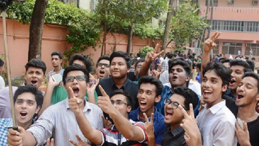 শিক্ষার্থীদের উচ্ছাস