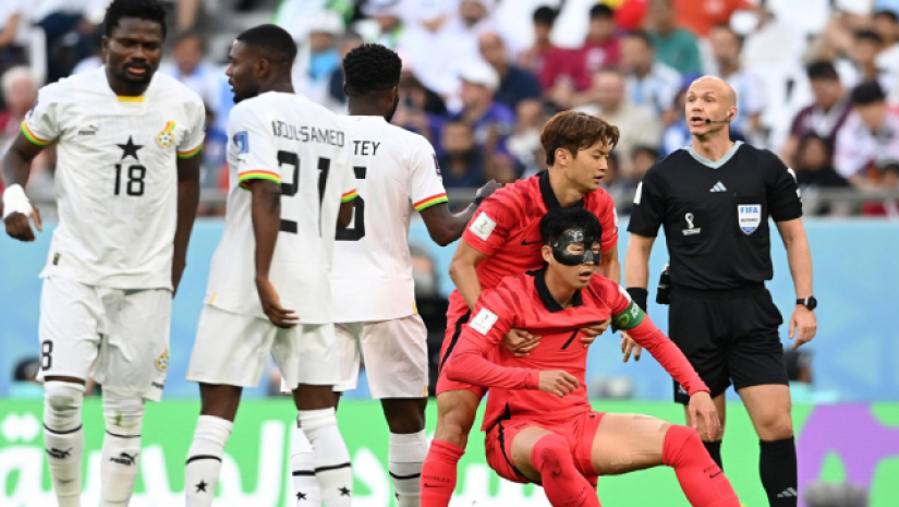 ঘানার কাছে লড়াই করে হারলো দক্ষিন কোরিয়া 