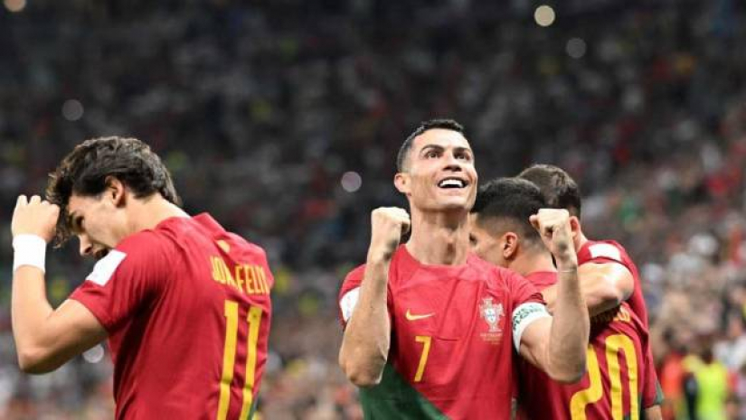 উরুগুয়েকে হারিয়ে শেষ ষোলোতে পর্তুগাল