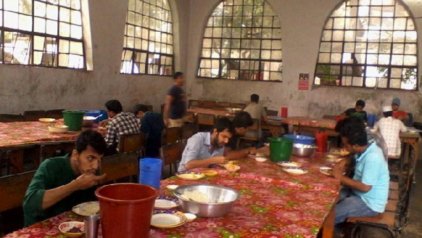 ঢাকা বিশ্ববিদ্যালয়ের ক্যান্টিন