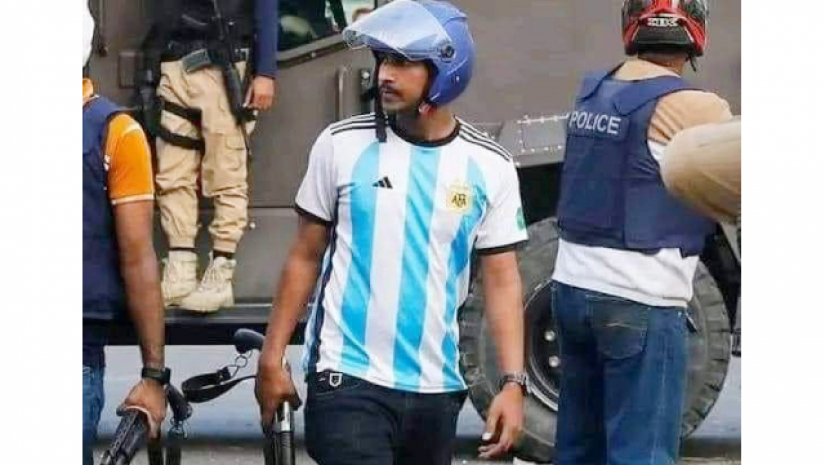 জার্সি পরে গুলির ব্যাখ্যা দিলেন আনসার সদস্য মাহিদুর