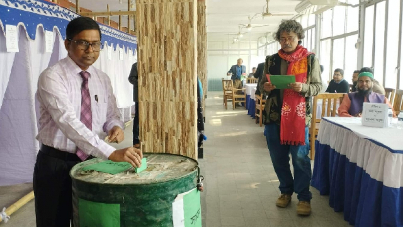 রাবিতে চলছে শিক্ষক সমিতির নির্বাচন