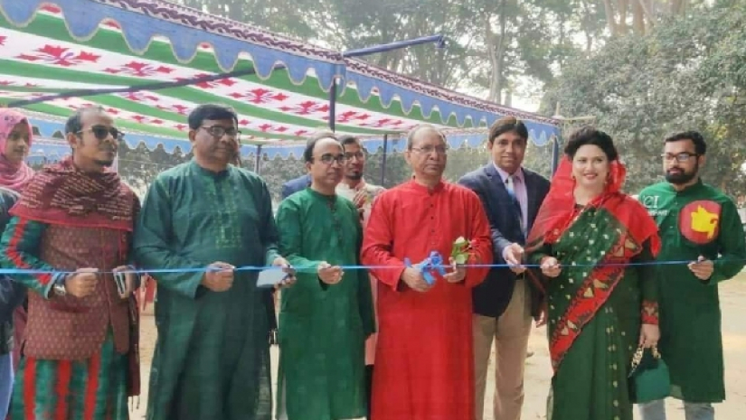 রাবিতে দুই দিনব্যাপী বিজয় চিত্র কর্ম প্রদর্শনী শুরু