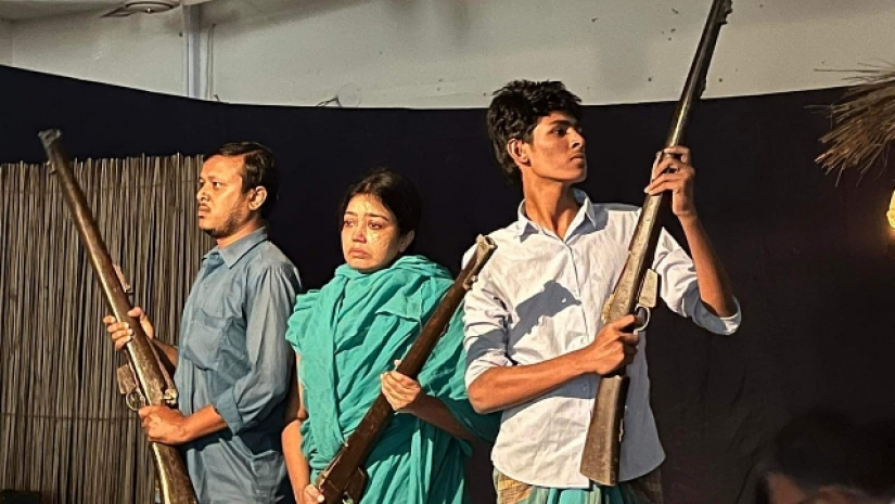 বঙ্গবন্ধু শেখ মুজিবুর রহমান সরকারি কলেজে অঙ্কুর থিয়েটারের নাটক প্রদর্শনী 