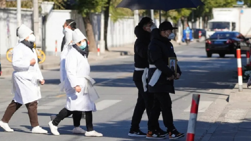 চীনে করোনায় সংক্রমিত হচ্ছেন ১০ লাখের মানুষ