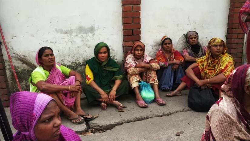 বিদ্যুৎ-গ্যাসের বিল নিয়ে দিশেহারা মানুষ