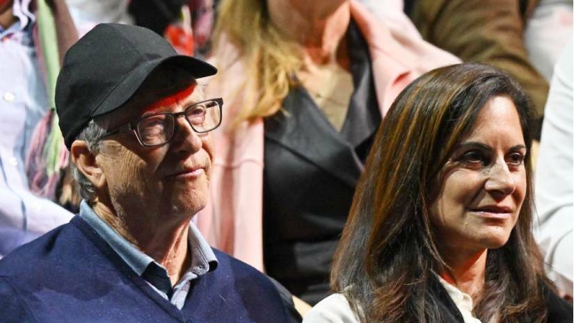 ৬৭ বছর বয়সে প্রেমে পড়লেন বিল গেটস