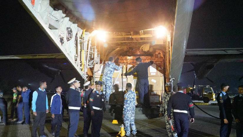 সিরীয়দের সহায়তায় ত্রাণসামগ্রী পাঠাল বাংলাদেশ