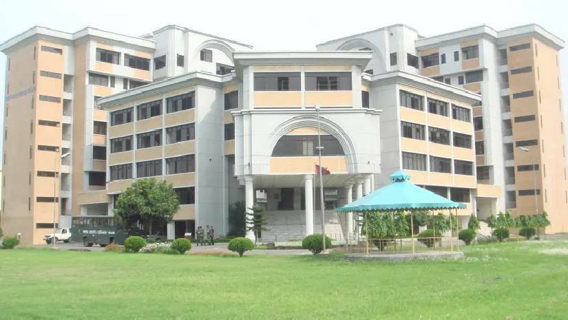 আর্মড ফোর্সেস মেডিকেল কলেজ
