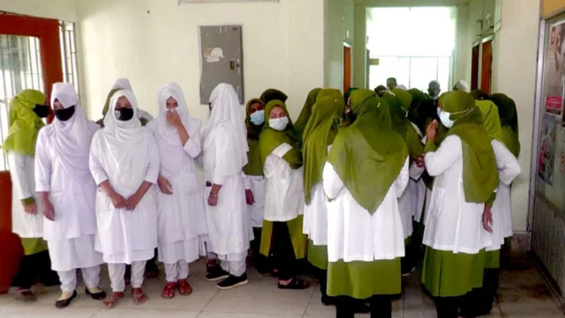 হাসপাতাল কক্ষে পাঁচ নার্সকে লাঞ্চিত করলেন স্বেচ্ছাসেবকলীগ নেতা