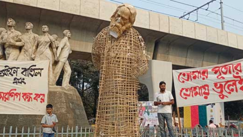 উদ্ধার ‘ভাঙা মাথা’ দিয়ে ফের বসানো হলো রবীন্দ্রনাথের ভাস্কর্য