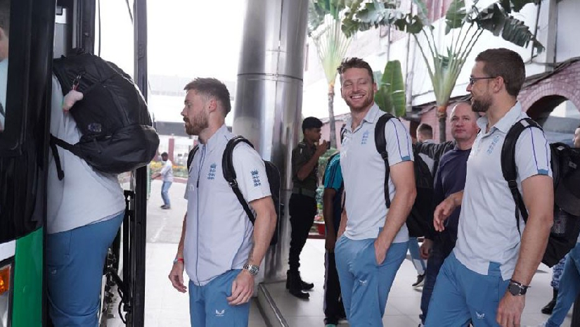 ঢাকায় ইংল‌্যান্ড জাতীয় ক্রিকেট দল 