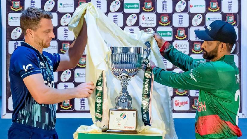 ইংল্যান্ডের বিপক্ষে টস জিতে ব্যাটিংয়ে বাংলাদেশ