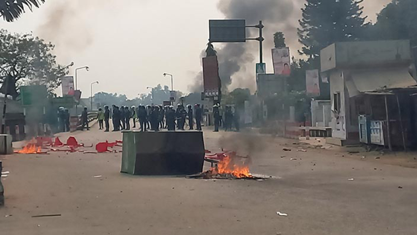 পঞ্চগড়ে পুলিশ-মুসল্লি সংঘর্ষ