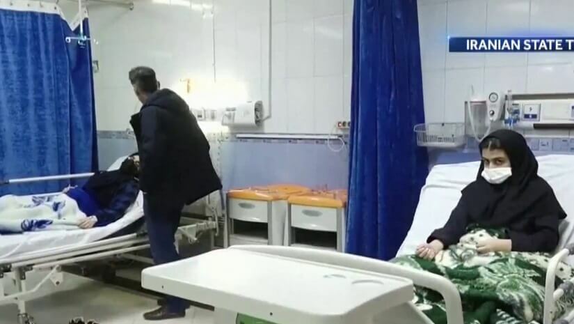 বিষপ্রয়োগে অসুস্থ হয়ে হাসপাতালে ভর্তি হয়েছে ইরানের অনেক ছাত্রী