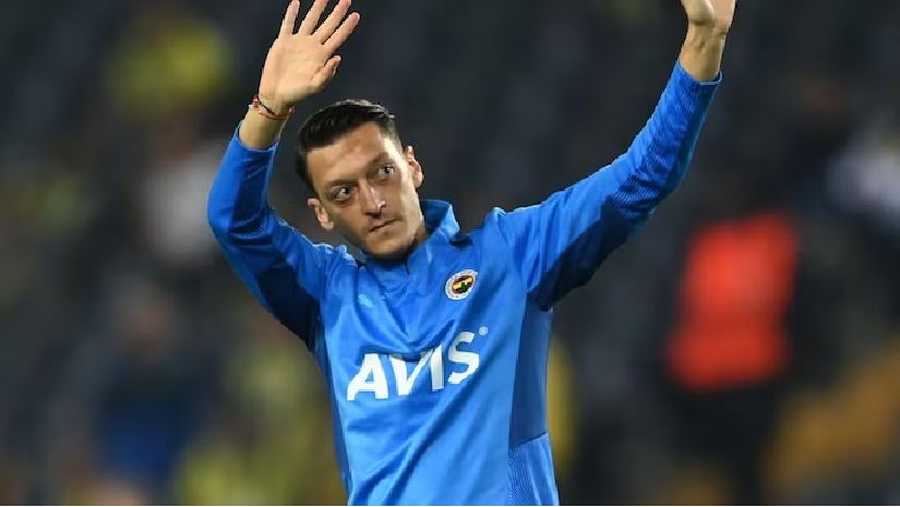 মেসুত ওজিল