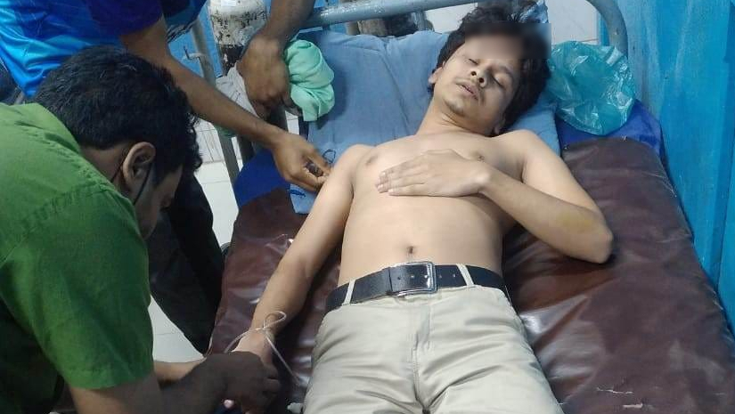 জবি শিক্ষার্থীদের উপর স্থানীয় কিশোর গ্যাংয়ের হামলা, আহত ৫