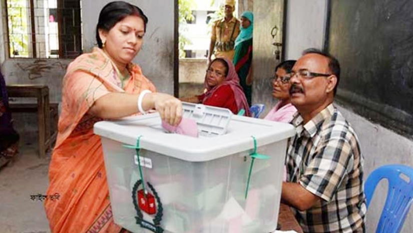 নির্বাচনে সাংবাদিক-পর্যবেক্ষকদের বাধা দিলে ২-৭ বছরের জেল