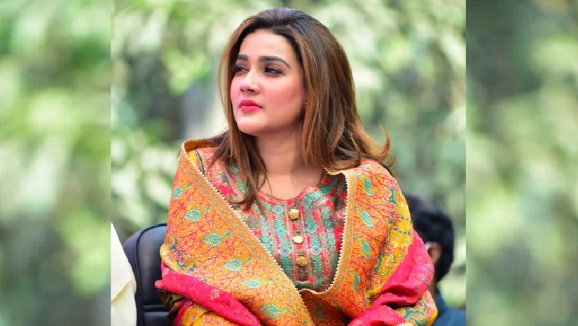 পুত্রসন্তানের মা হলেন মাহিয়া মাহি