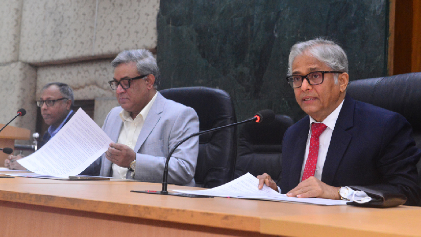 পহেলা বৈশাখের আয়োজনে নিয়ে সংবাদ সম্মেলনে উপাচার্য