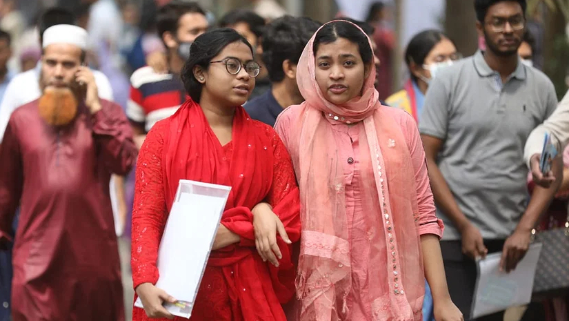 সব বিশ্ববিদ্যালয়ের একক ভর্তি পরীক্ষার উদ্যোগ নিয়েছে ইউজিসি ও শিক্ষা মন্ত্রণালয়