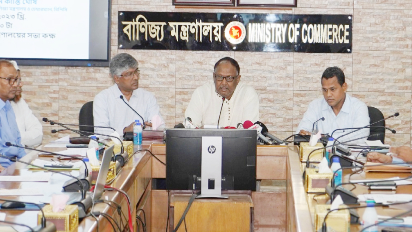 পাটের ব্যাগের ব্যবহার বৃদ্ধির জন্য দেশবাসীর প্রতি আহবান জানিয়েছেন বাণিজ্যমন্ত্রী টিপু মুনশি।