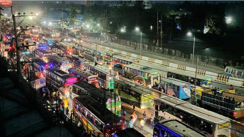   গাজীপুর মহাসড়কে তীব্র যানজট 