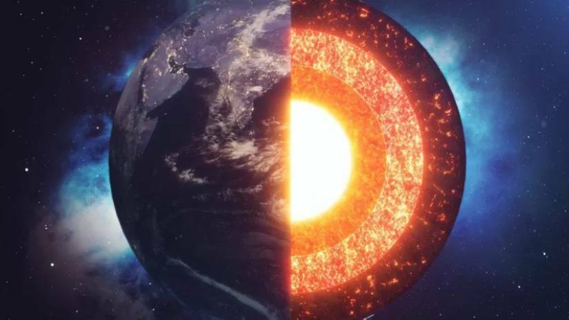 পৃথিবীর ৭০ ভাগ পানি, কেন্দ্রভাগ গঠিত লোহায়