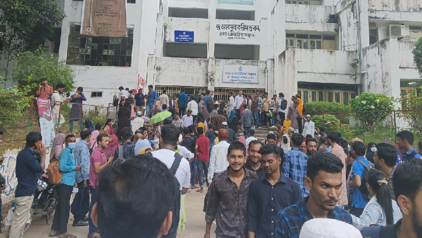 চবিতে শুরু হলো ঢাবির বিভাগীয় ভর্তি পরীক্ষা