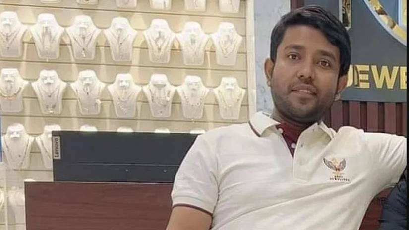 আরাভ খান ওরফে রবিউল ইসলাম