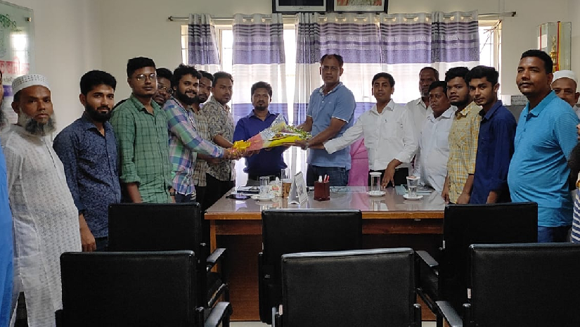 নবনিযুক্ত প্রভোস্টের দায়িত্ব হস্তান্তর 