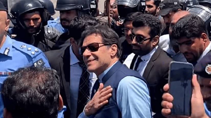 আদালতে ইমরান খান