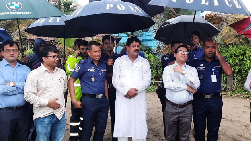 কক্সবাজারে ১২ হাজার বাড়িঘর ক্ষতিগ্রস্ত: জেলা প্রশাসক