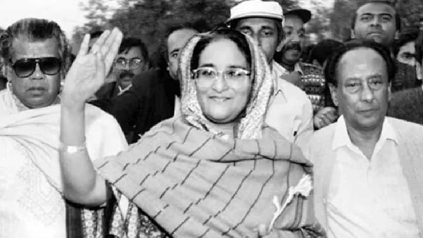 শেখ হাসিনার ঐতিহাসিক স্বদেশ প্রত্যাবর্তন দিবস আজ
